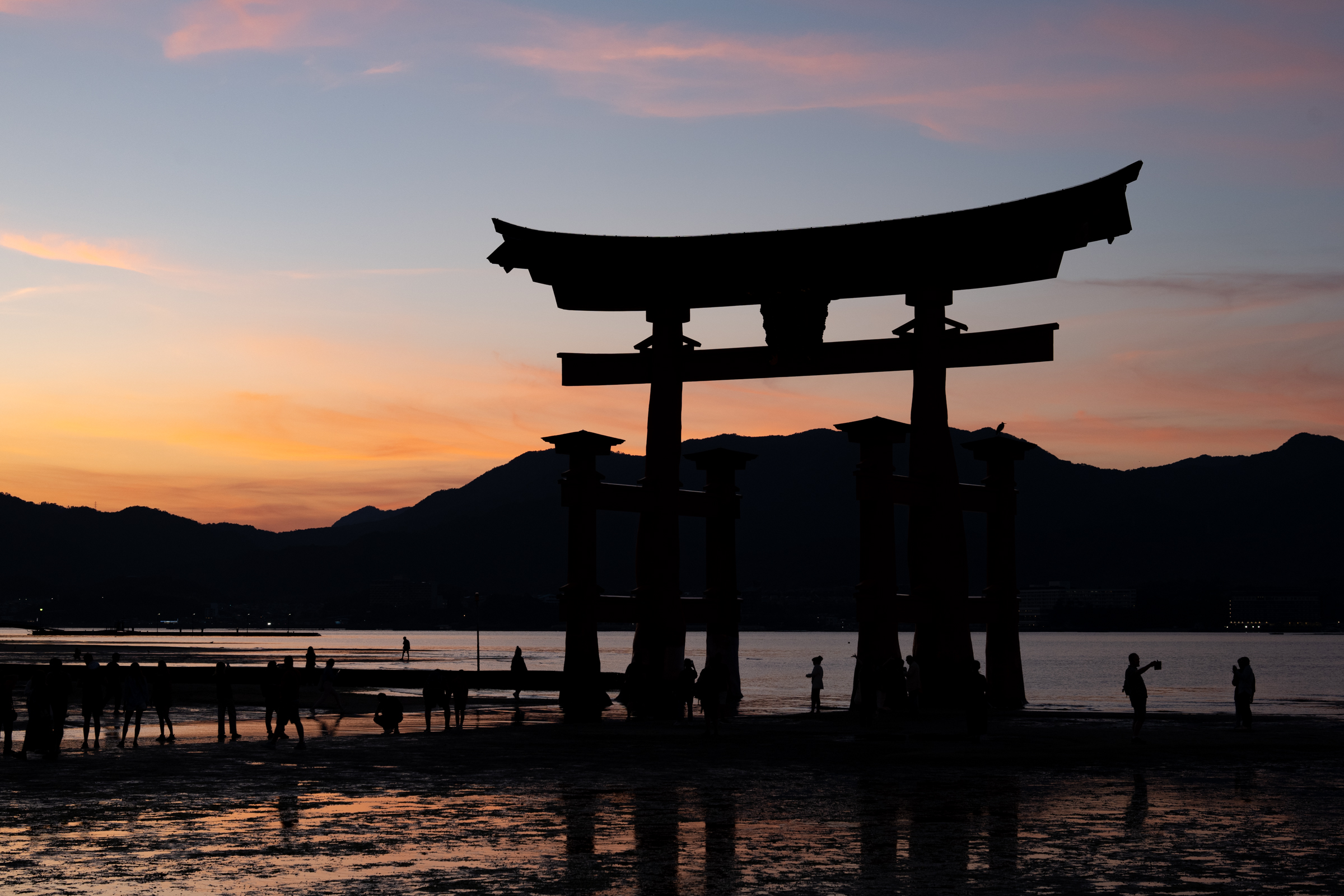 A Few Days in Hiroshima and Miyajima, Japan âŠī¸